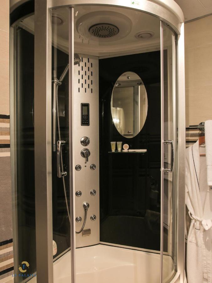 Hotel Residence La Falaise دوالا المظهر الخارجي الصورة